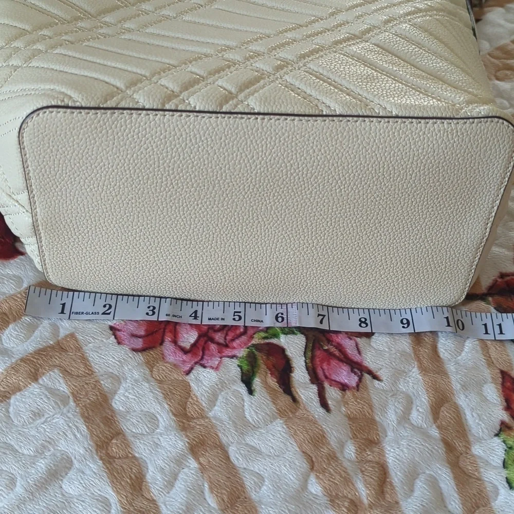 Lauren Ralph Debby Plaid Quilted Leather Shoulder Crossbody bag. - Picture 3 of 14